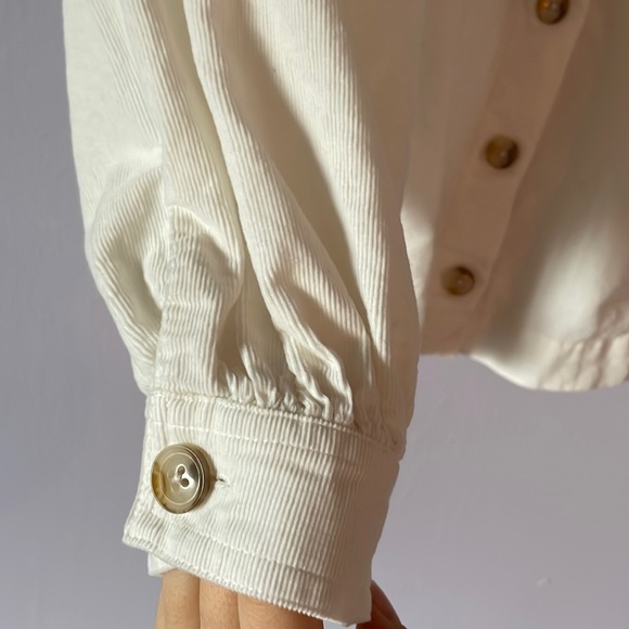 XS cream colored Madewell corduroy shirred sleeve button front top - Picture 7 of 10